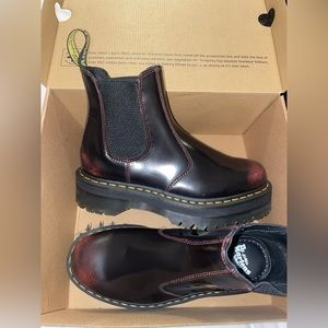 Dr Martens 2976 Arcadia Platform Chelsea Boots